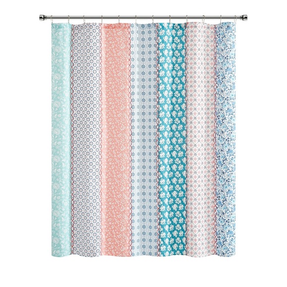 The Pioneer Woman Ditsy Patchwork Cotton-Rich Shower Curtain 72"x72" NEW - Picture 2 of 7